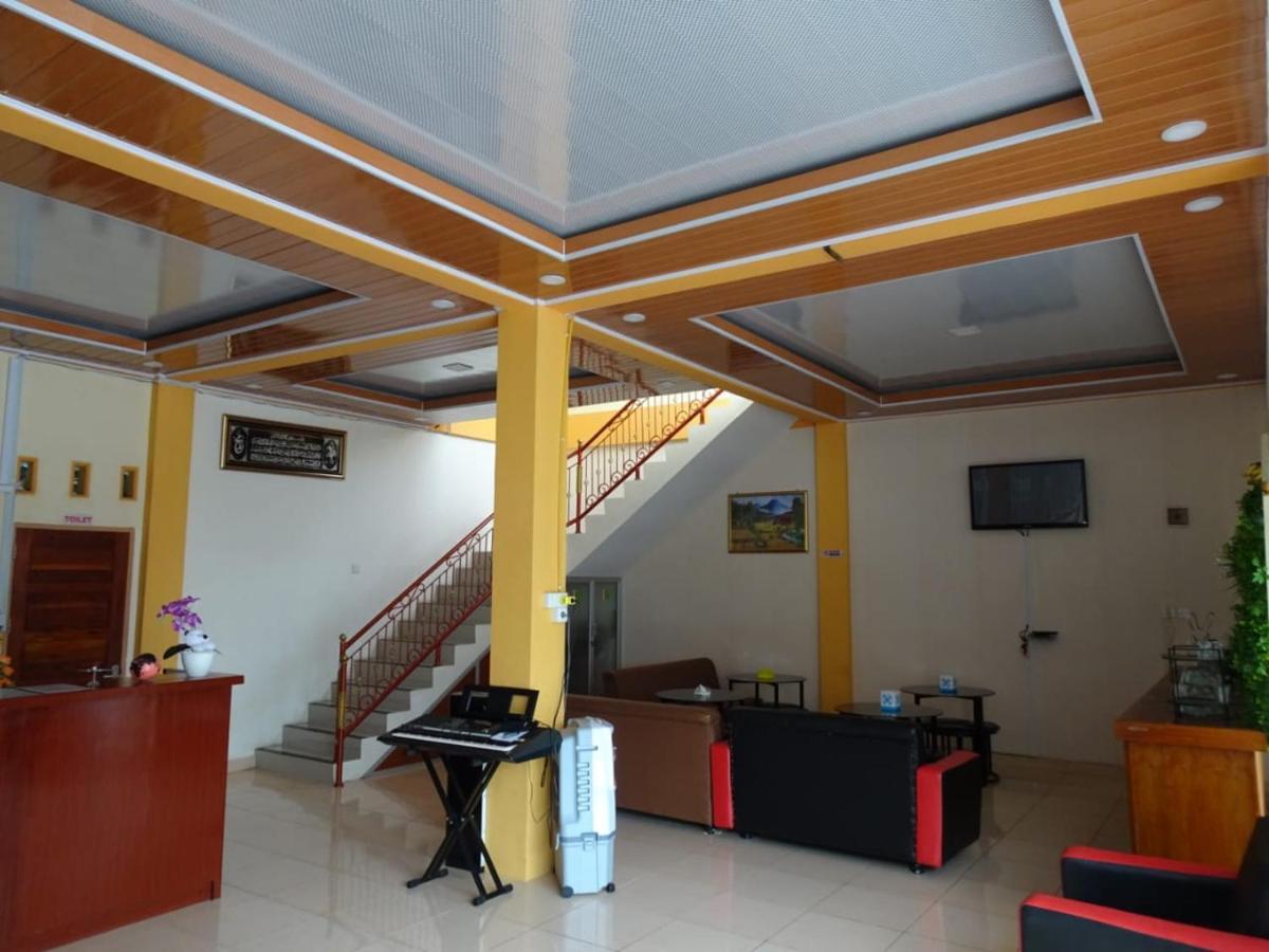 Penginapan Intan Bandara Padang  Esterno foto
