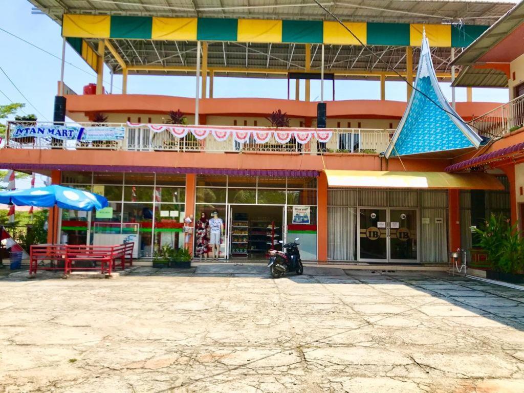 Penginapan Intan Bandara Padang  Esterno foto
